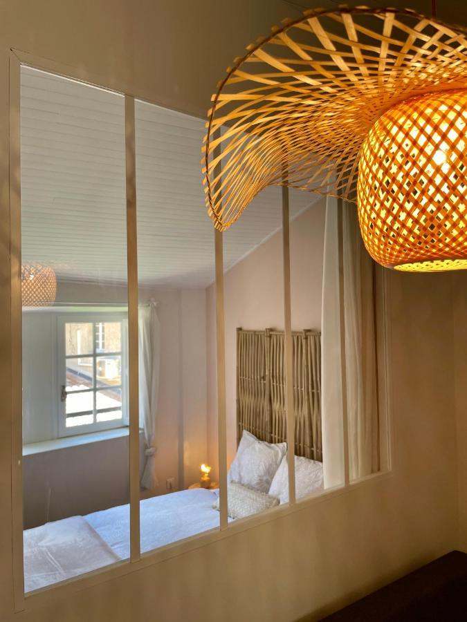 Appartement Aux Pieds Du Palais Des Papes. Avignone Esterno foto